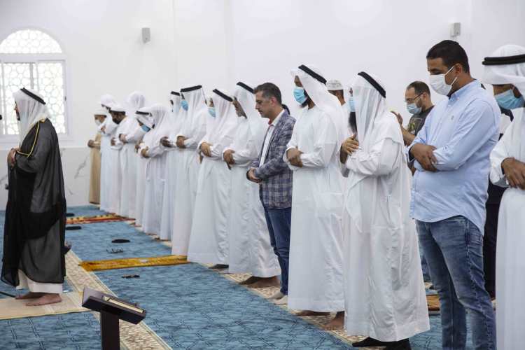 دشنت جمعية دار البر مسجدا جديدا في عجمان، شُيد على نفقة أحد المُحسنين من أبناء الإمارات.